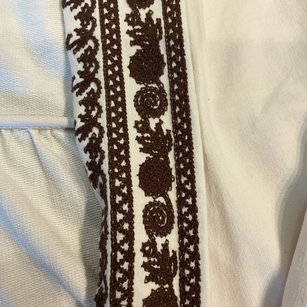 Lucky Brand Ivory Kimono with Chocolate Embroidery - Picture 2 of 4